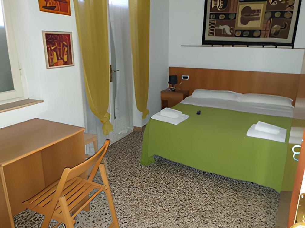 Hotel Delmare Lido di Camaiore Buitenkant foto